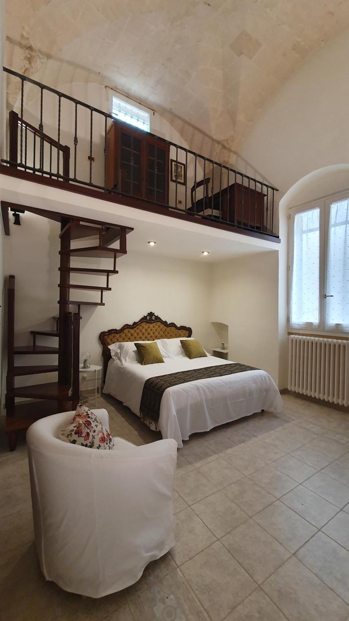 La Regina Historic House Apartment มาเตรา ภายนอก รูปภาพ