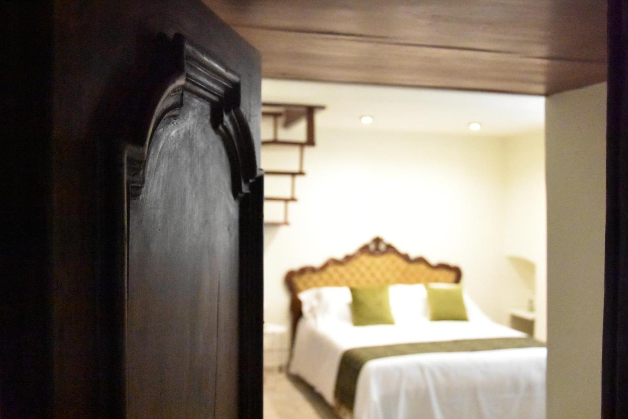 La Regina Historic House Apartment มาเตรา ภายนอก รูปภาพ